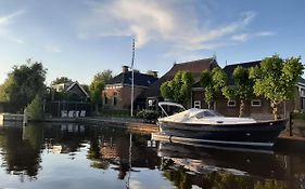 Puur Eastermar - Monumentaal, Authentiek En Luxe Koetshuis Aan Open Vaarwater Met Jacuzzi En Sauna